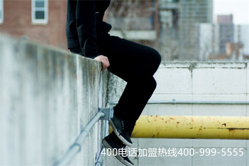 (400電話認證需要的材料)(400電話的選擇要怎么做？申請起來麻煩嗎)