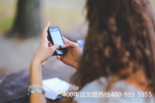 (400電話辦理對于提升企業(yè)知名度好處很多)(客服管理工作效率低下，只需辦理一個400電話申請就能解決!)