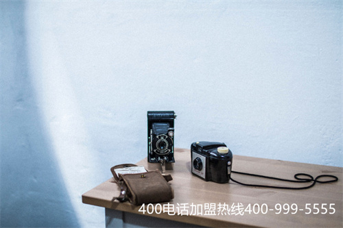 (企業(yè)400電話受理中心)(企業(yè)利用400電話 更好的服務(wù)于顧客)