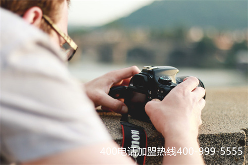 (在玉田,申請(qǐng)一個(gè)400電話多少錢?)(400電話辦理多少錢?貴嗎?)